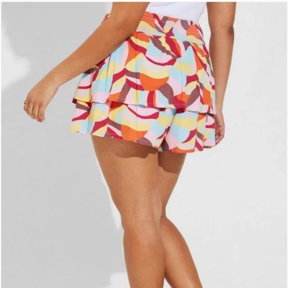 TORRID 2 Pull-On Washable Gauze Smocked Ruffle Shorts Size 3X Summer - Picture 3 of 10